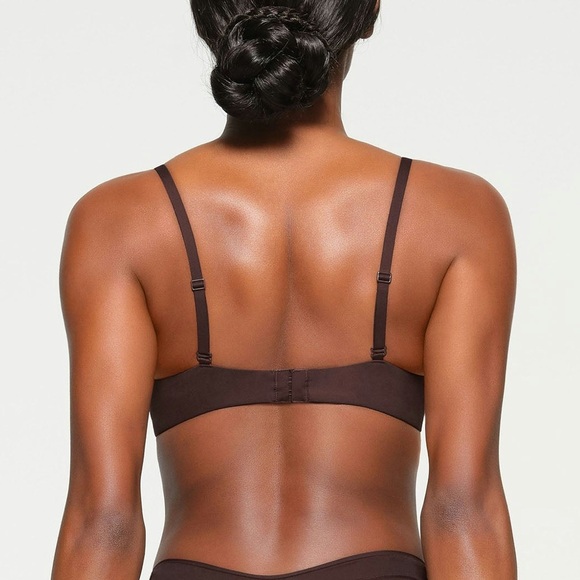 SKIMS BRA 32H BRAND NEW ! - Picture 2 of 9